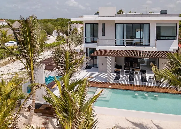 Villa Beachfront With Breakfast Included *